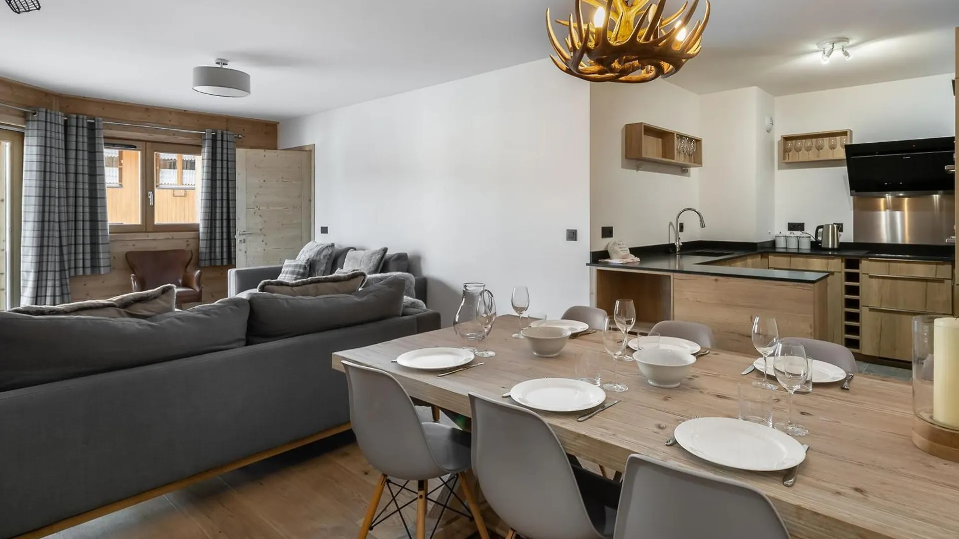 Charmant Appartement Pistes Courchevel - 78M², 8 Pers., Wifi, Parking, Services Inclus - Fr-1-563-43